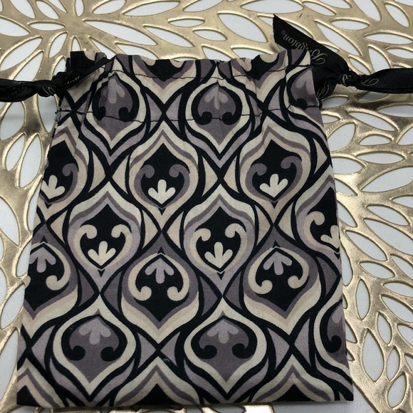 Black Sequins Foldable Soft Sole Ballet Slippers with Brighton Drawstring Bag - Picture 7 of 10